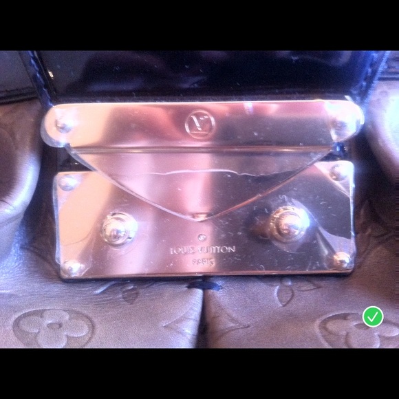 Louis Vuitton Bag - Picture 4 of 5